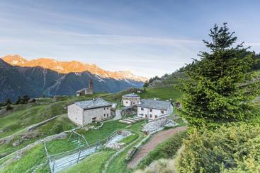 فندق Rifugio Alpe San Romerio