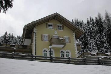 Aparthotel Residence Villa Avisio