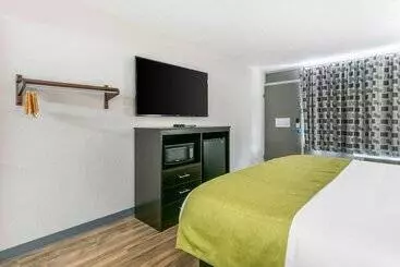 Hotelli Rodeway Inn Kingston Springs