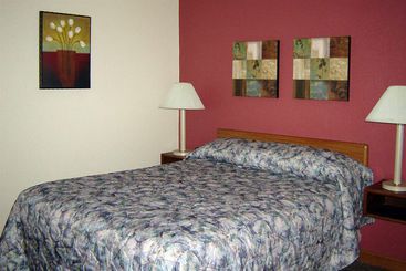 Chanhassen Inn Motel