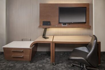 호텔 Courtyard Detroit Brighton