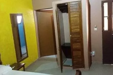 مسافرخانه Hôtel La Citronnelle
