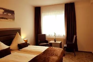 Easy&cosy Hotel Moers