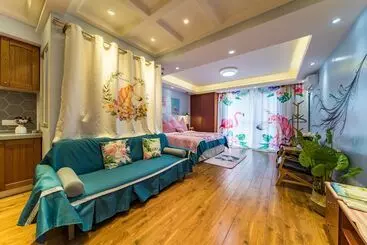 Rockabond Family Inn