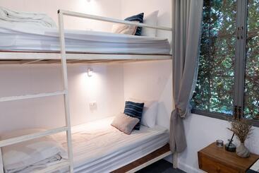 酒店 Oon Poshtel X Cafe