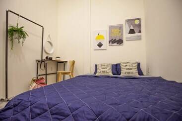 199x Cong Quynh   Hostel