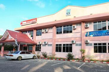 Hotel O Pelangi Marang