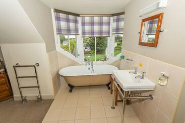 فندق Ulbster Arms