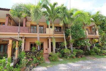 ツーリストアパートメント The Bulin Residence