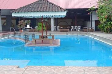 هتل El Sombrero De Paja