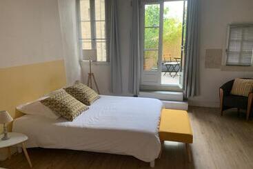 پانسیون In Situ B&b