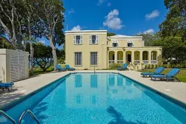 Majatalo Colleton Great House