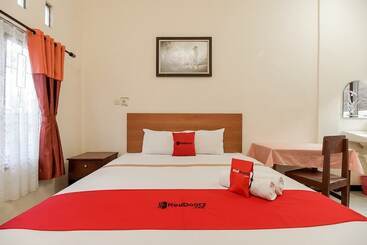 펜션 Reddoorz @ Jalan Hos Cokroaminoto Mataram