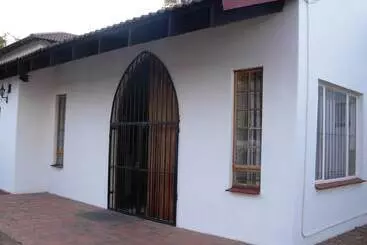 ペンション Sterkfontein Heritage Lodge