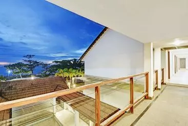 Hotel Townhouse Oak Edassery S Sealine Villa Stay