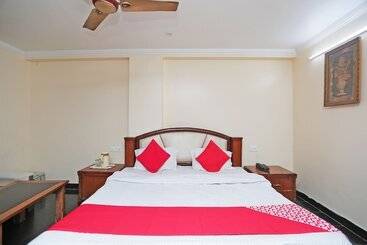 Hotelli The City Heart By Oyo Rooms