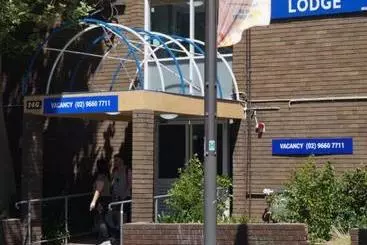 ユースホステル Rooftop Travellers Lodge