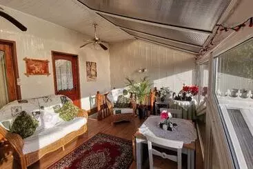 Cedar Grove Luxury B&b