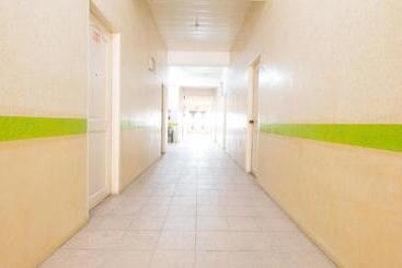 Reddoorz At Praferosa Resort Hotel Calamba