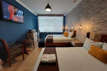 펜션 Hostal Atenea