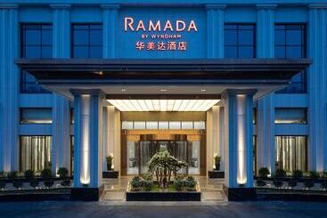 Hotel Ramada By Wyndham Zhangjiajie
