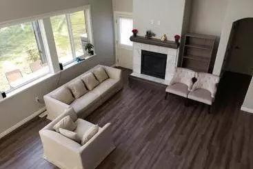 ペンション The Grand Guesthouse Inn