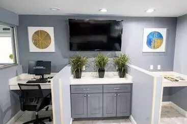 בית מלון כפרי Baymont By Wyndham College Park Atlanta Airport South