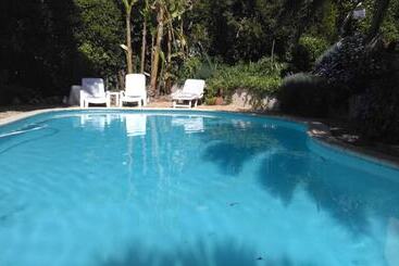 Bed & Breakfast Chambres D Hotes Beziers