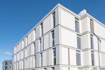 فندق Elite Athlete Centre And