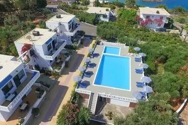 アパートホテル Villas Michalis