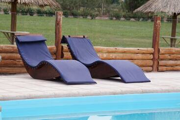 一軒屋 Complejo Río Los Patos   Cabañas Y Hostel