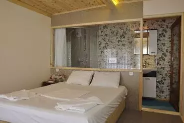 Koc Pension Kekova