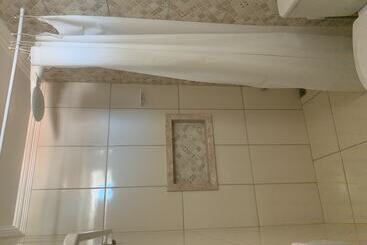 Pension Anjos Do Mar Suítes