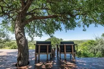 Hotel Mavela Game Lodge