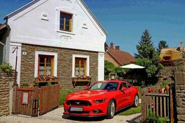 Pension B B Guesthouse Tihany