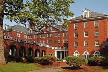 Otel Gideon Putnam Resort & Spa