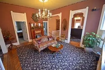 ホテル Grant Street Inn  Bloomington