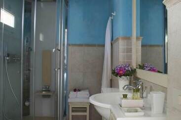 هتل Albergo Ristorante Egadi