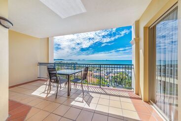 شقق خاصة سياحية Ocean Views Galore   Airlie Beach