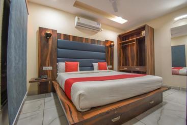 هتل Oyo 64036  Maya Inn