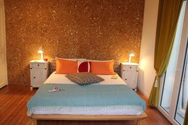 پانسیون Villa Kumquats