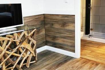 Hospedaria Landgasthaus Kreuz Michelbach