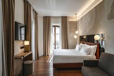 هتل Vincci Selección Unuk 5* GL