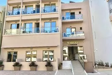 Hotelli Marvel Deluxe Rooms