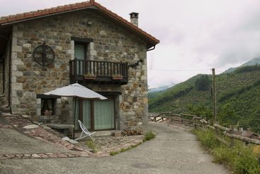 بيت ريفى Llar De Cosme