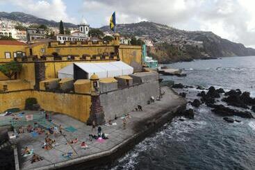 Vakantie-appartementen Sea And Sun 4 You   Choupana House