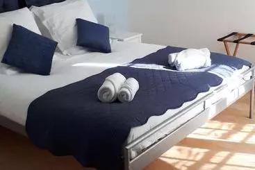 Bed and Breakfast L Aur~élie