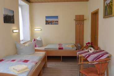 Pensionat Ferienhaus  Zur Alten Schule