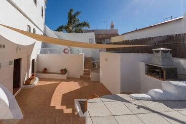 游客公寓 Solar Da Rosa Rc E Solar Da Tirosa 1º Andar