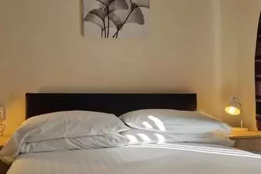 Bed & Breakfast A Home From Home 2